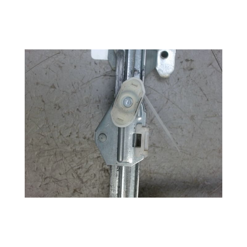 MECANISME LEVE-GLACE ARRIERE DROIT OPEL ZAFIRA