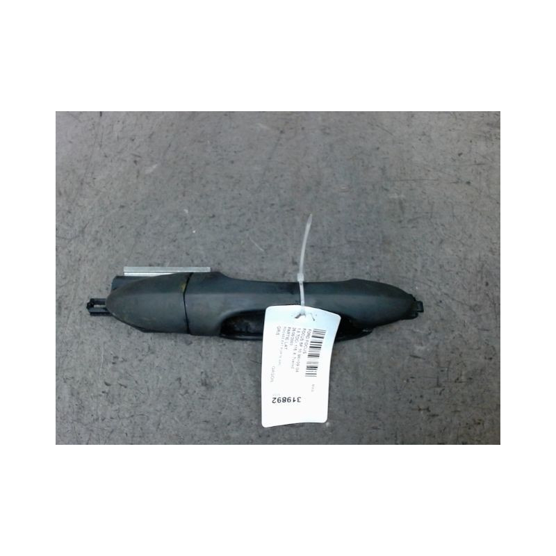 POIGNEE EXTERIEURE PORTE ARRIERE DROIT FORD FOCUS 98-04