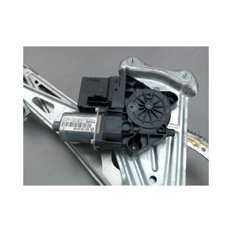 MECANISME LEVE-GLACE AVANT DROIT RENAULT MEGANE