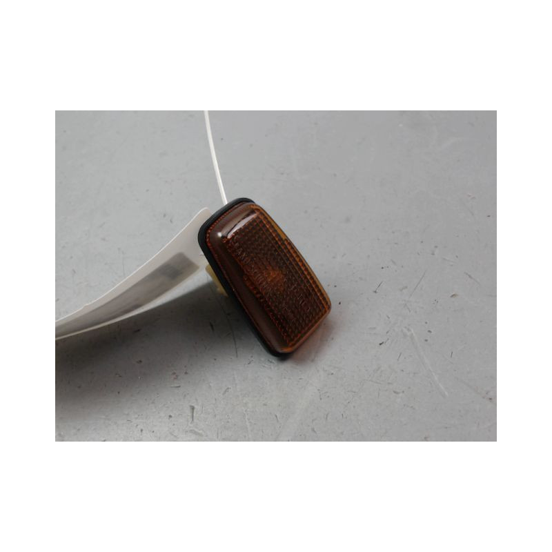 REPETITEUR AILE GAUCHE CITROEN XSARA