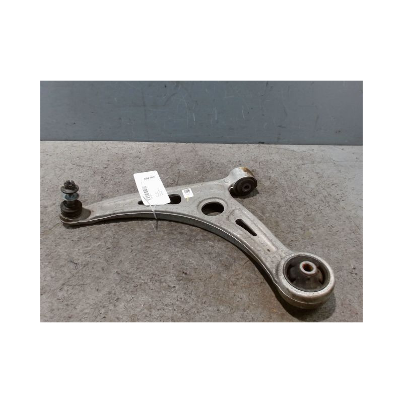 TRIANGLE INFERIEUR AVANT GAUCHE KIA NIRO