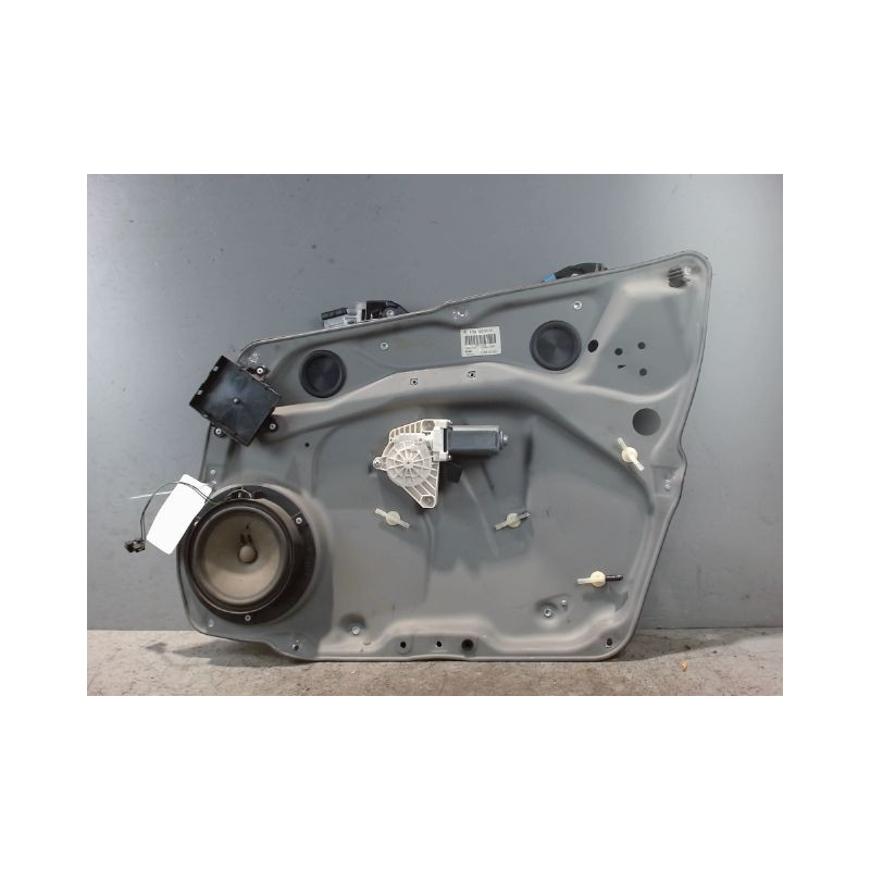 MECANISME+MOTEUR LEVE-GLACE AVANT DROIT MERCEDES CLASSE A 2004-