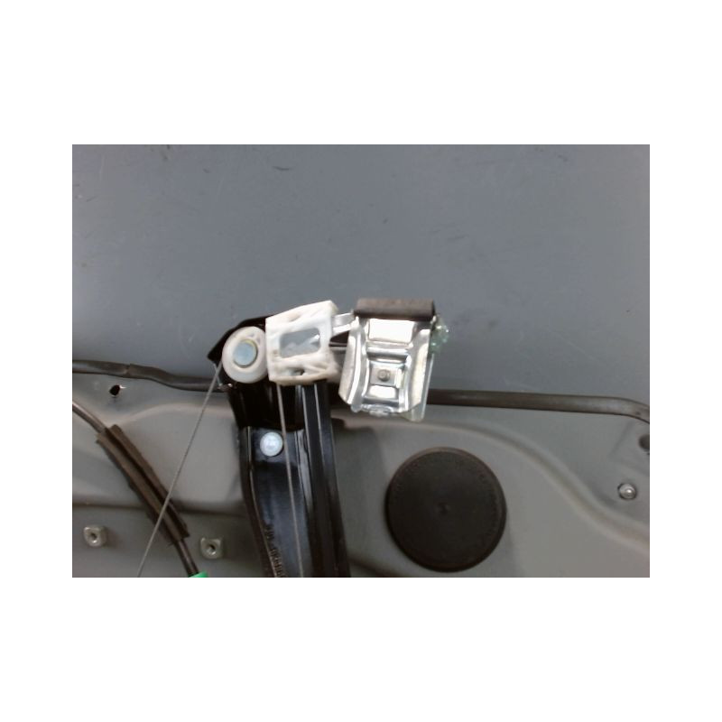 MECANISME+MOTEUR LEVE-GLACE AVANT DROIT MERCEDES CLASSE A 2004-