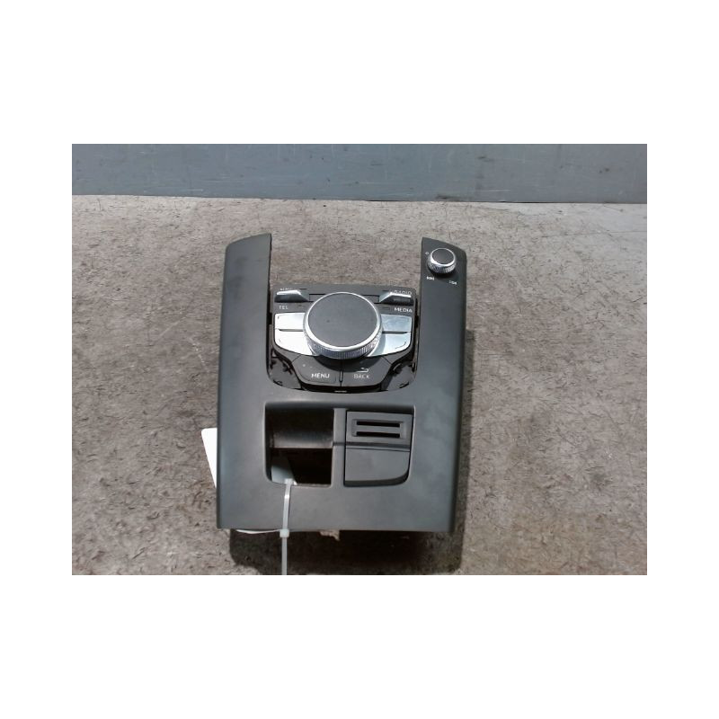 COMMANDE GPS AUDI A3 SPORTBACK