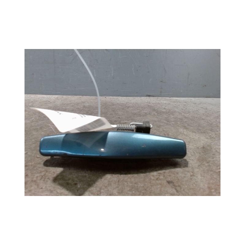 POIGNEE EXTERIEURE PORTE AVANT DROIT DACIA DUSTER 2010-