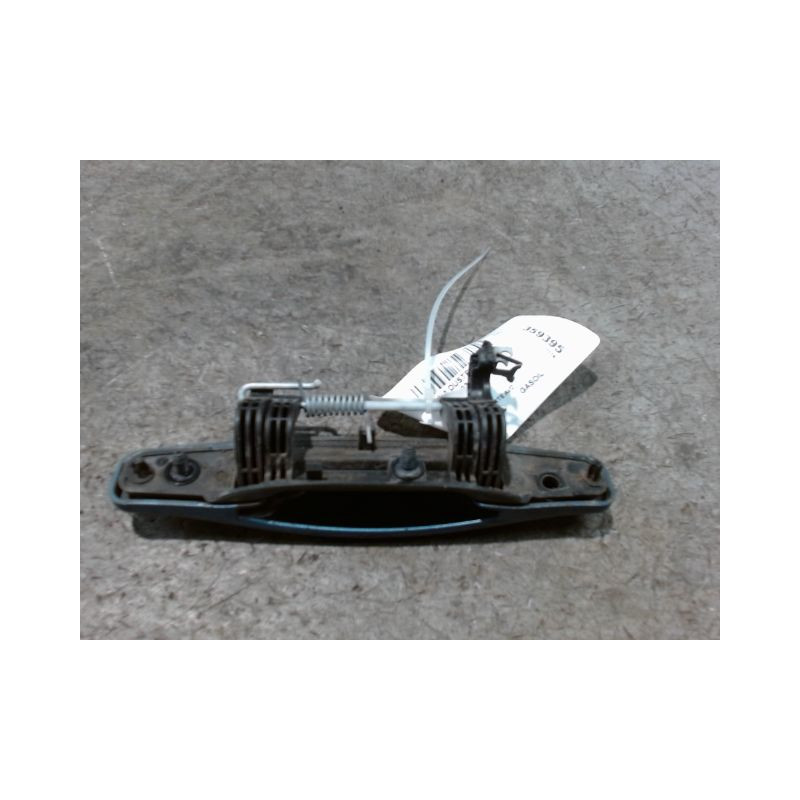 POIGNEE EXTERIEURE PORTE AVANT DROIT DACIA DUSTER 2010-