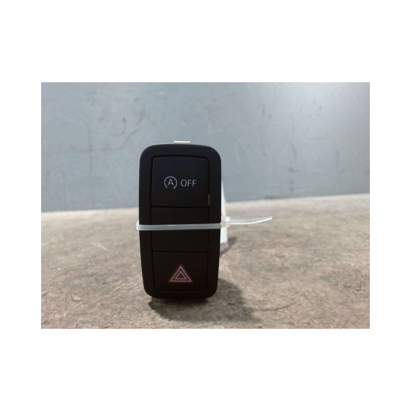 BOUTON DE WARNING AUDI A1