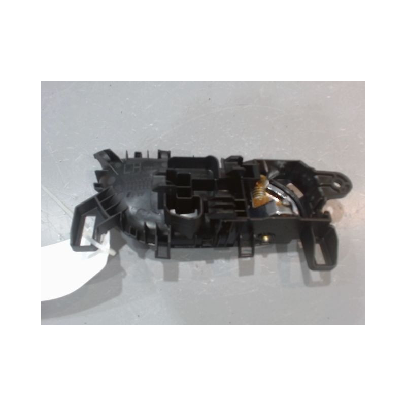 POIGNEE INTERIEURE PORTE AVANT GAUCHE NISSAN QASHQAI