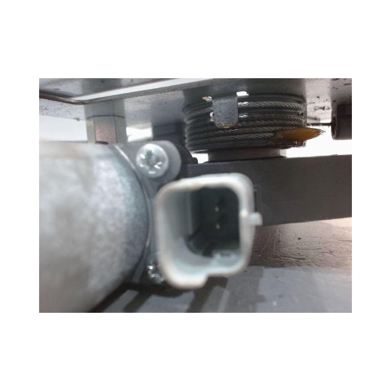 MECANISME+MOTEUR LEVE-GLACE AVANT DROIT NISSAN QASHQAI