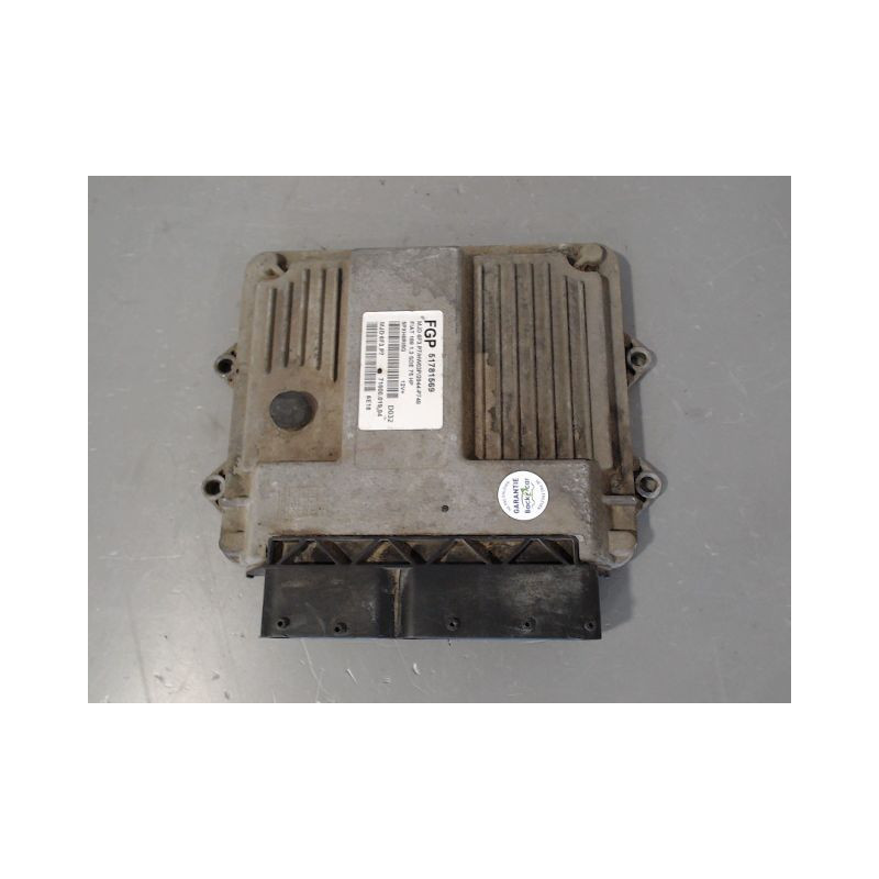 CALCULATEUR MOTEUR FIAT PUNTO