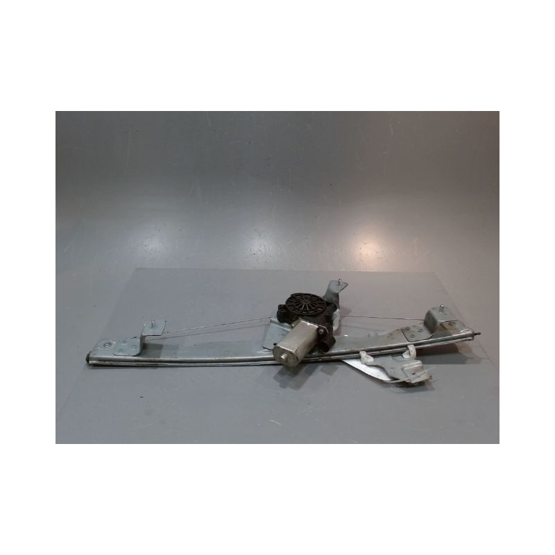 MECANISME+MOTEUR LEVE-GLACE AVANT GAUCHE DACIA DUSTER