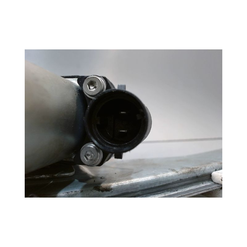 MECANISME+MOTEUR LEVE-GLACE AVANT GAUCHE DACIA DUSTER