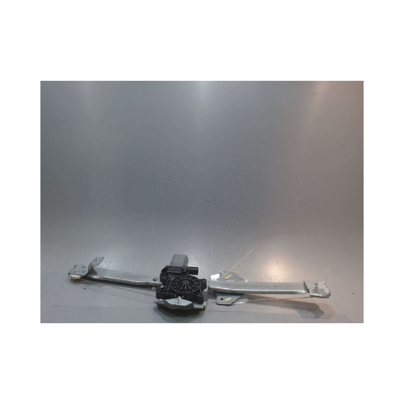 MECANISME+MOTEUR LEVE-GLACE AVANT DROIT DACIA LODGY