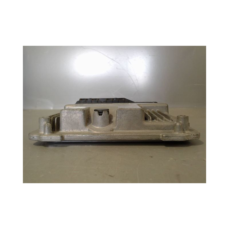 CALCULATEUR MOTEUR CITROEN C3