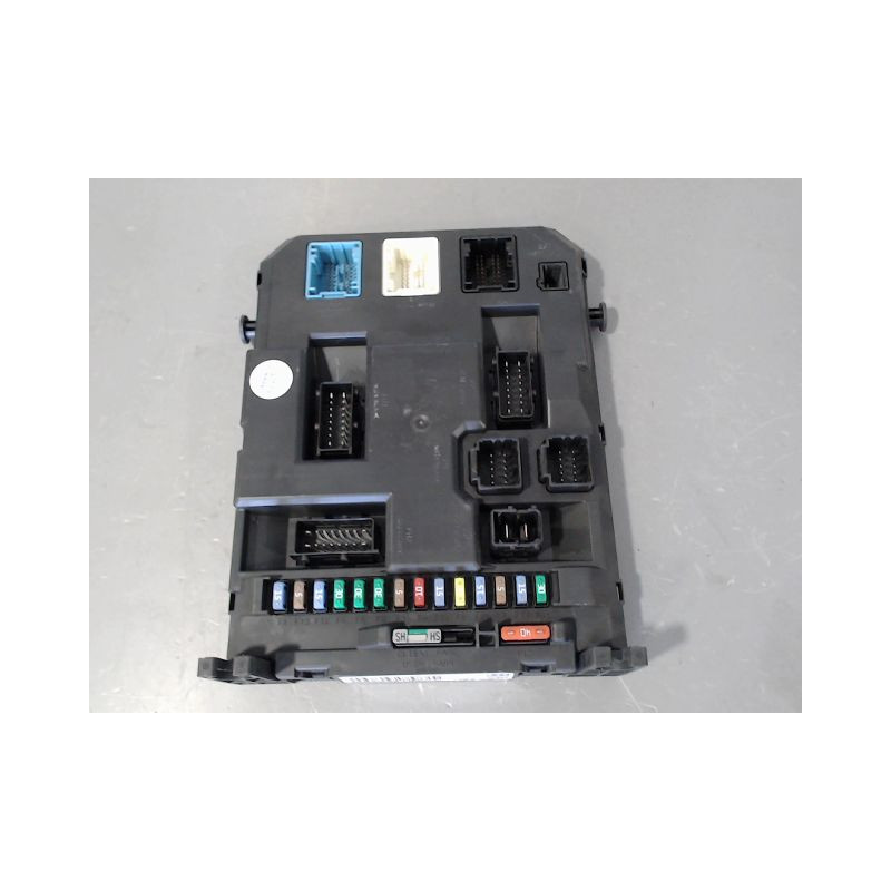 BOITIER GESTION HABITACLE CITROEN DS3