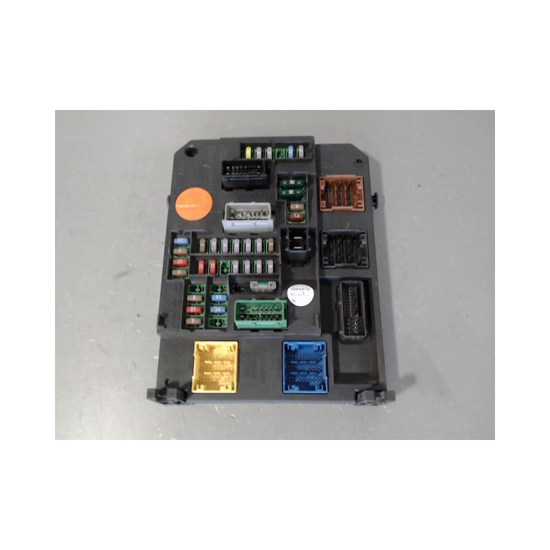 BOITIER GESTION HABITACLE CITROEN C4