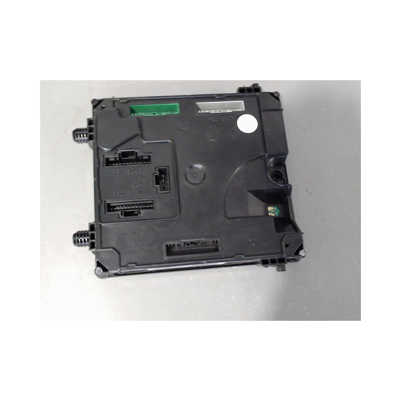 BOITIER GESTION HABITACLE RENAULT LAGUNA