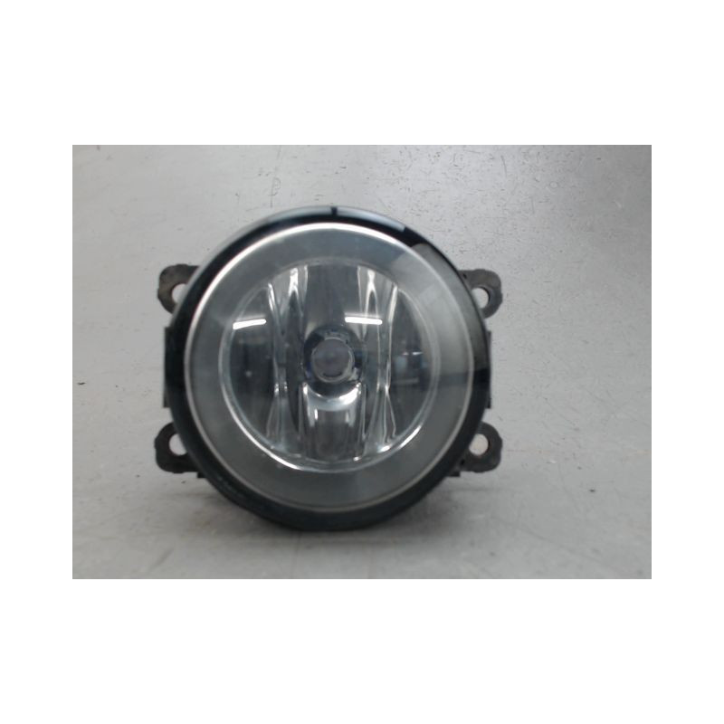 PHARE ANTIBROUILLARD AVANT DROIT FORD FOCUS