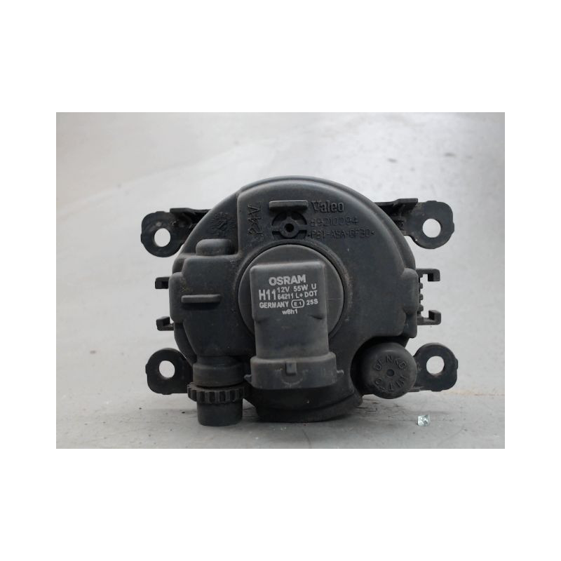PHARE ANTIBROUILLARD AVANT DROIT FORD FOCUS