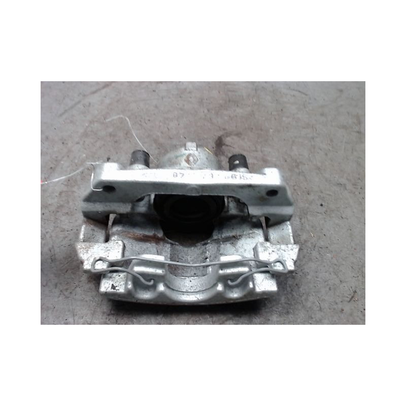 ETRIER DE FREIN AVANT DROIT RENAULT CLIO 5  ESSENCE