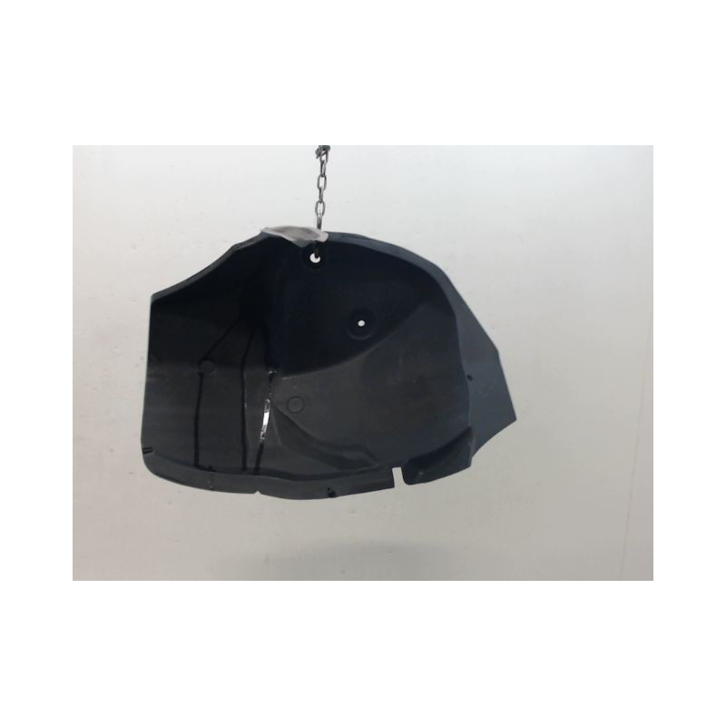 PARE-BOUE ARRIERE GAUCHE DACIA DUSTER 2010-