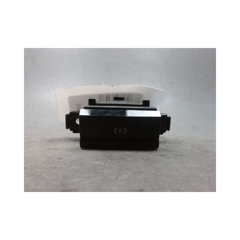 INTERIEUR COMMANDE FREIN A MAIN CITROEN C4