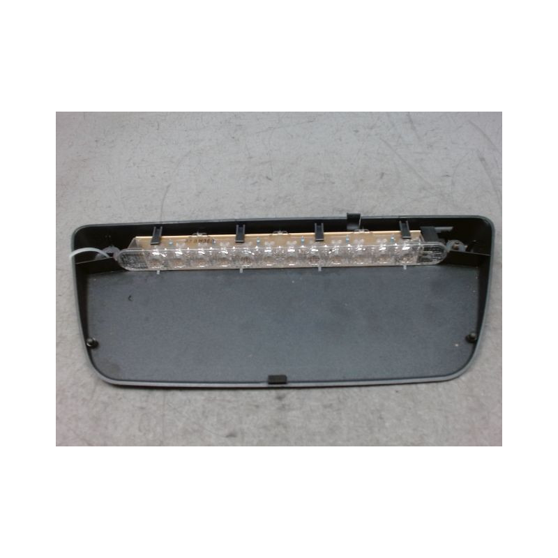 FEUX STOP SUPPLEMENTAIRE RENAULT LAGUNA 98-2000
