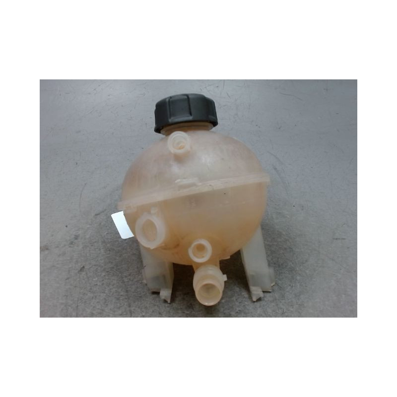 VASE EXPANSION CITROEN C4