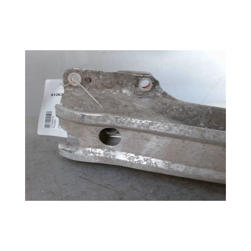 RENFORT PARE-CHOC ARRIERE  CITROEN C4