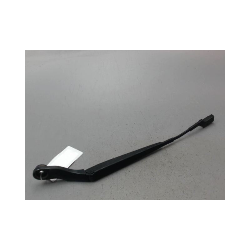 BRAS ESSUIE-GLACE AVANT GAUCHE FIAT 500 2007-