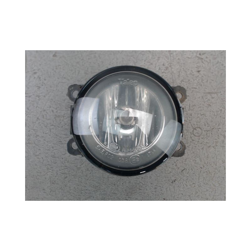 PHARE ANTIBROUILLARD AVANT GAUCHE FORD FOCUS