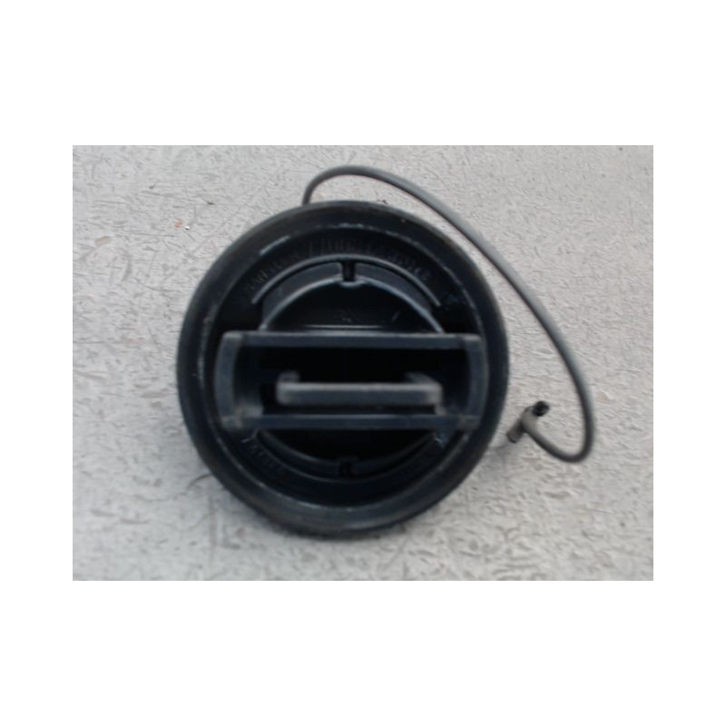 BOUCHON RESERVOIR A CARBURANT RENAULT CLIO