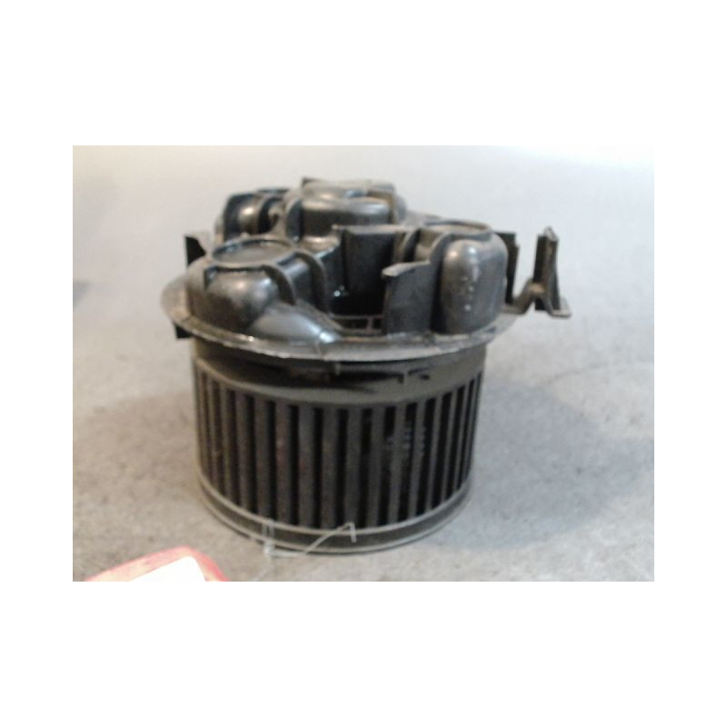 MOTEUR VENTILATEUR CHAUFFAGE DACIA SANDERO 1 1.5 DCI - 8V TURBO