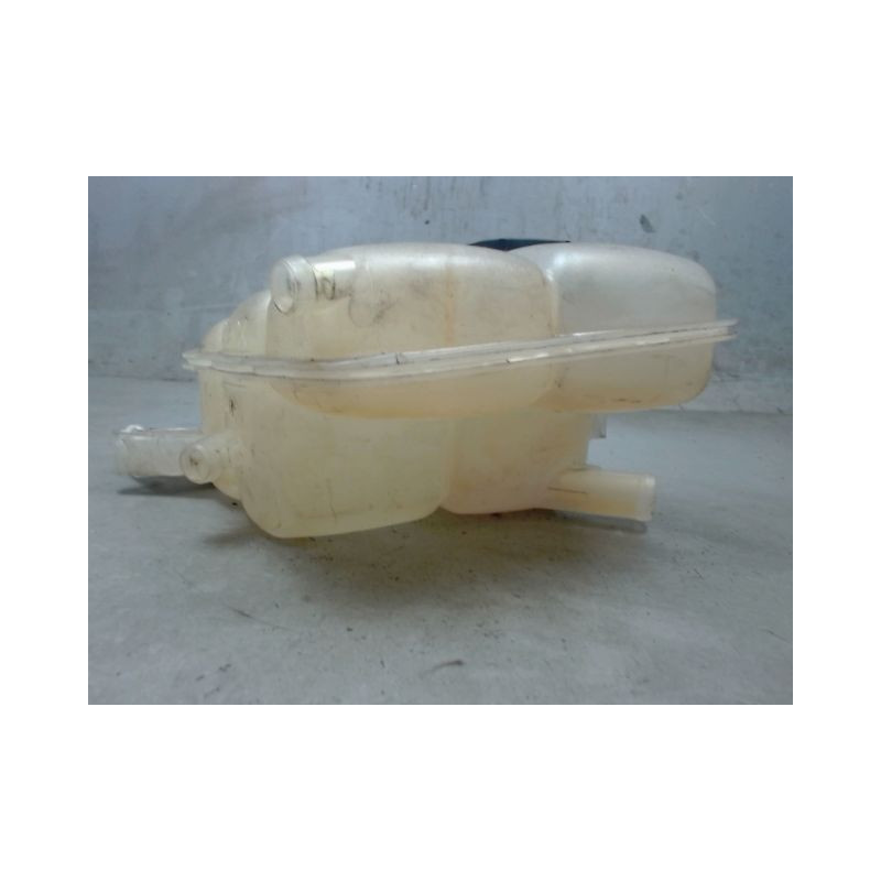 VASE EXPANSION FORD C-MAX