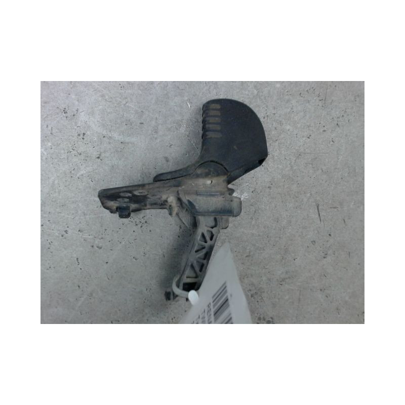 POIGNEE EXTERIEURE PORTE AVANT DROIT RENAULT TWINGO 93-98