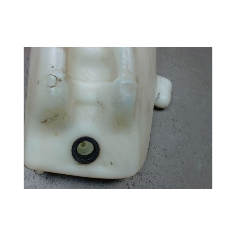 RESERVOIR LAVE-GLACE AVANT PEUGEOT 307 2005-2007