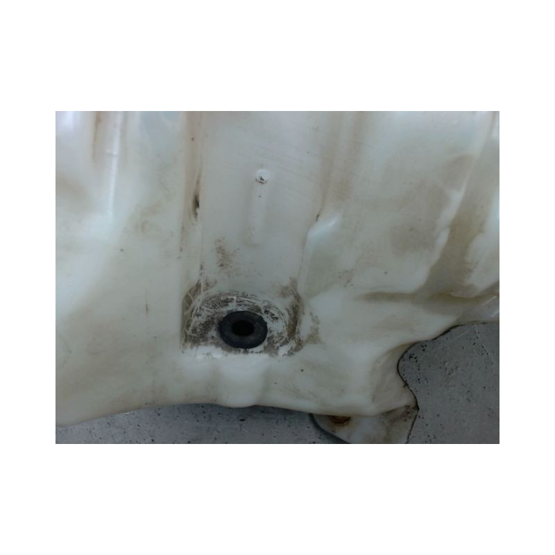 RESERVOIR LAVE-GLACE AVANT FIAT PUNTO