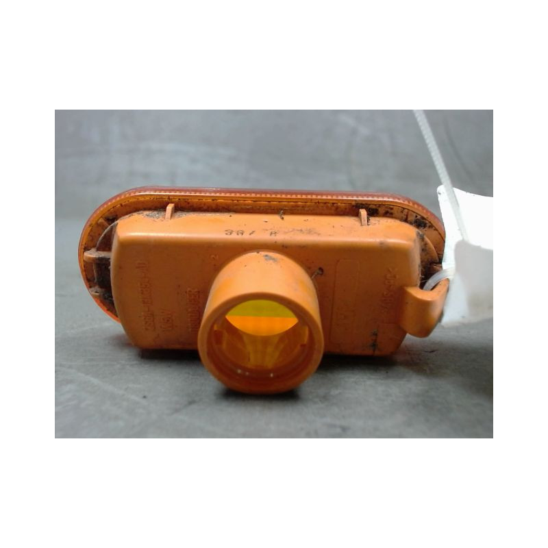 REPETITEUR AILE GAUCHE FORD FIESTA 2005-