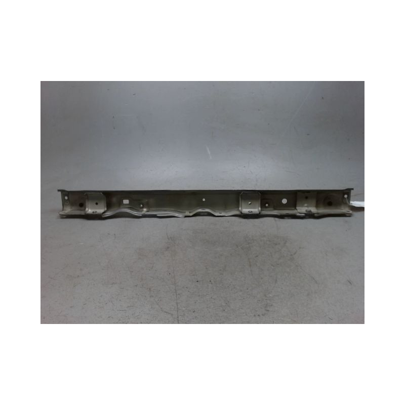 TRAVERSE SUPERIEURE ARMATURE AVANT OPEL AGILA