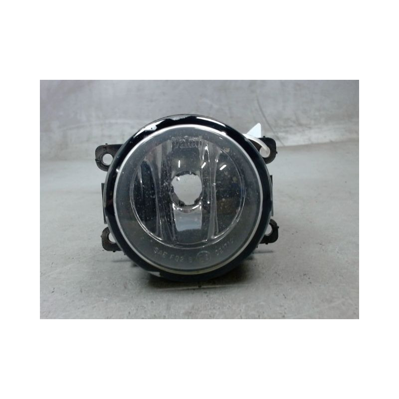 PHARE ANTIBROUILLARD AVANT DROIT SUZUKI SWIFT