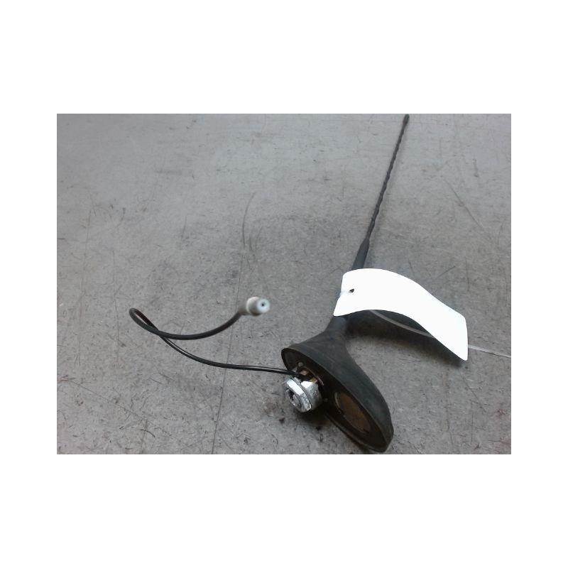 ANTENNE RADIO PEUGEOT 407 SW