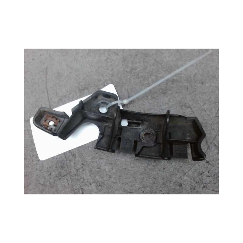 SUPPORT PARE-CHOC AVG RENAULT MEGANE III ESTATE 09-