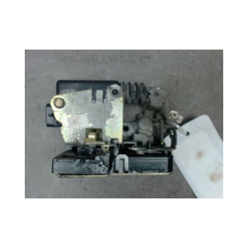 SYSTEME CONDAMNATION ARRIERE GAUCHE DACIA LOGAN 4 P 05-08