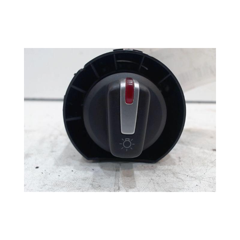 COMMANDE ECLAIRAGE SEAT LEON