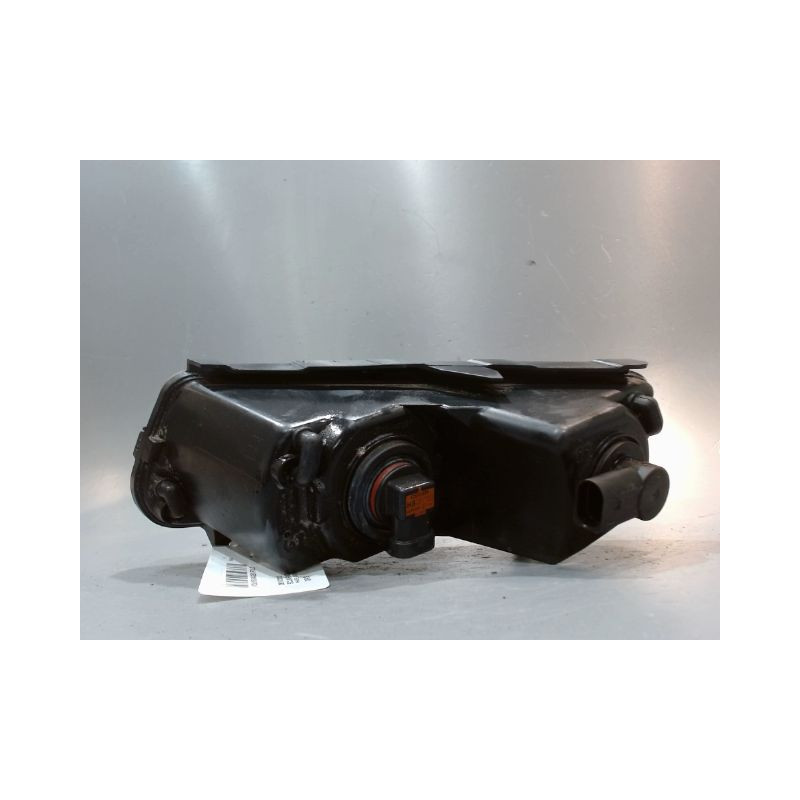 PHARE ANTIBROUILLARD AVANT DROIT VOLKSWAGEN POLO