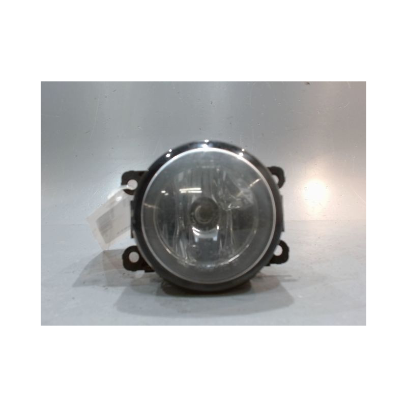 PHARE ANTIBROUILLARD AVANT DROIT FORD FOCUS