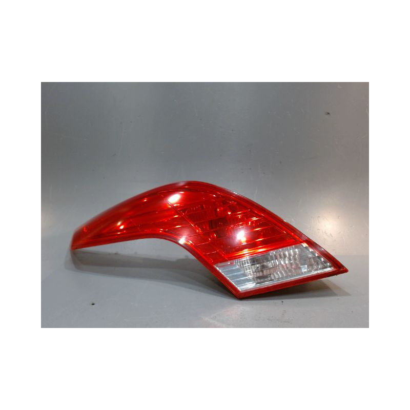 FEU ARRIERE INTERIEUR GAUCHE FORD FOCUS