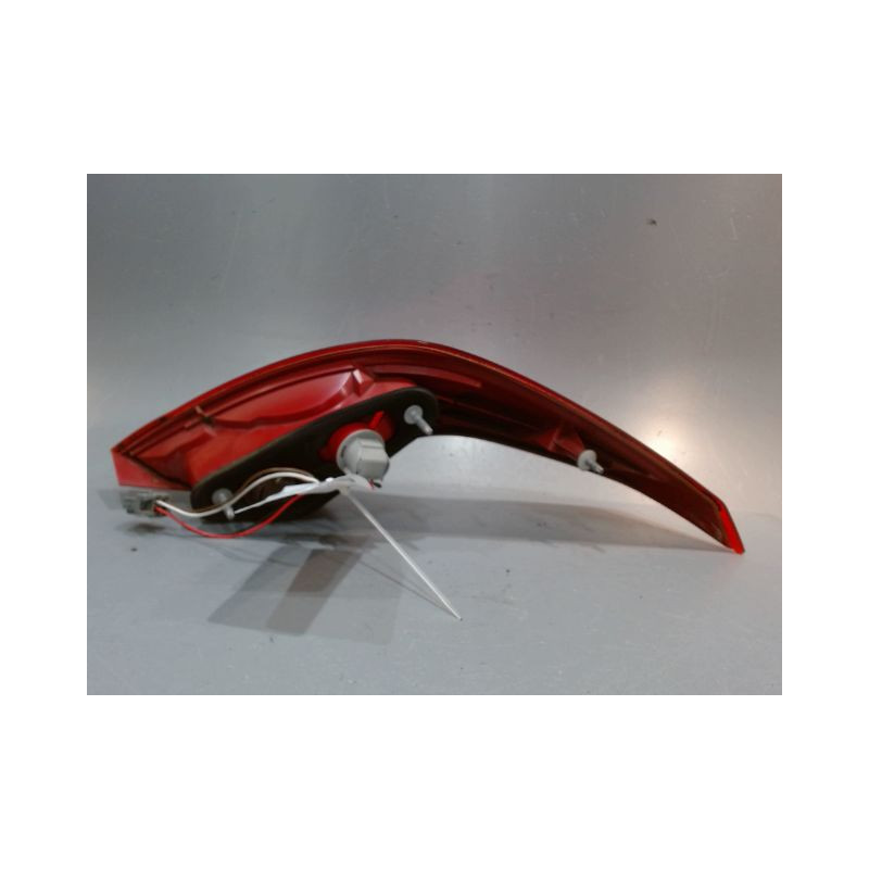 FEU ARRIERE INTERIEUR GAUCHE FORD FOCUS