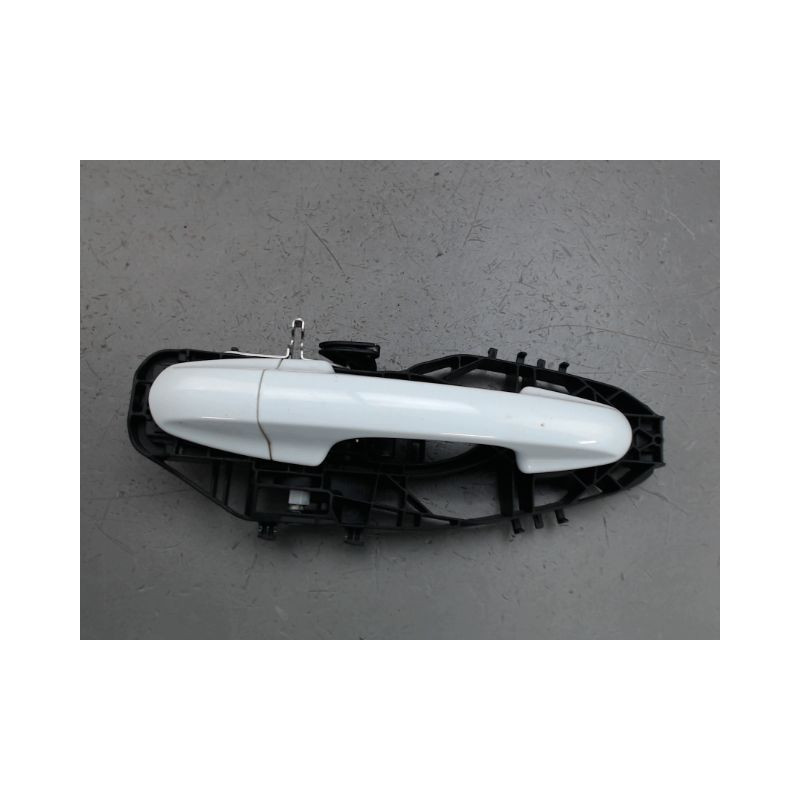 POIGNEE EXTERIEURE PORTE AVANT DROIT FORD FIESTA