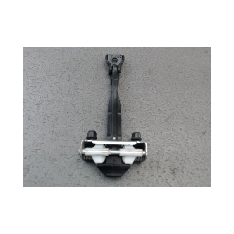 TIRANT PORTE AVANT DROIT FORD FIESTA